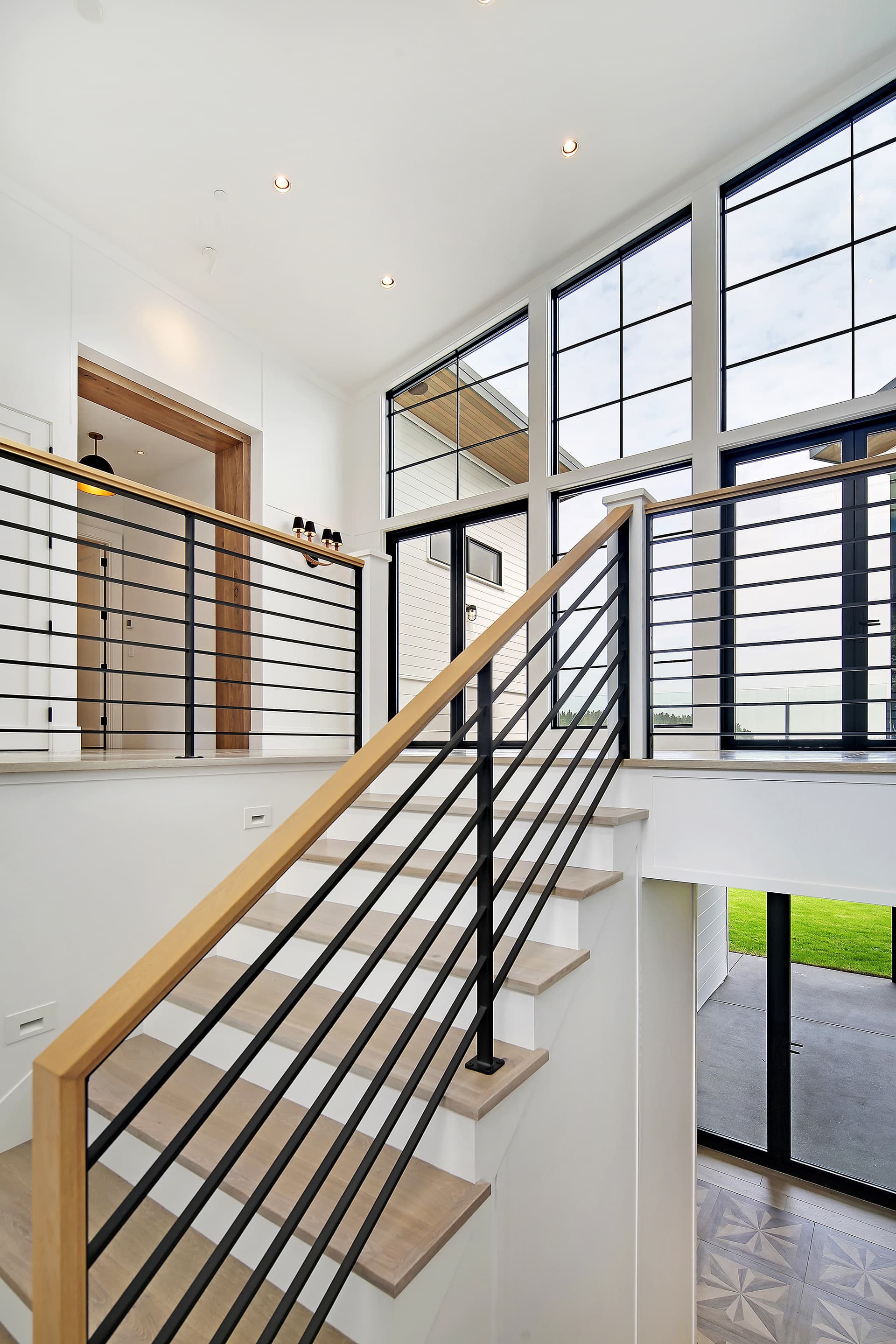 WATER'S EDGE interior design project in Mercer Island, Washington photo 2