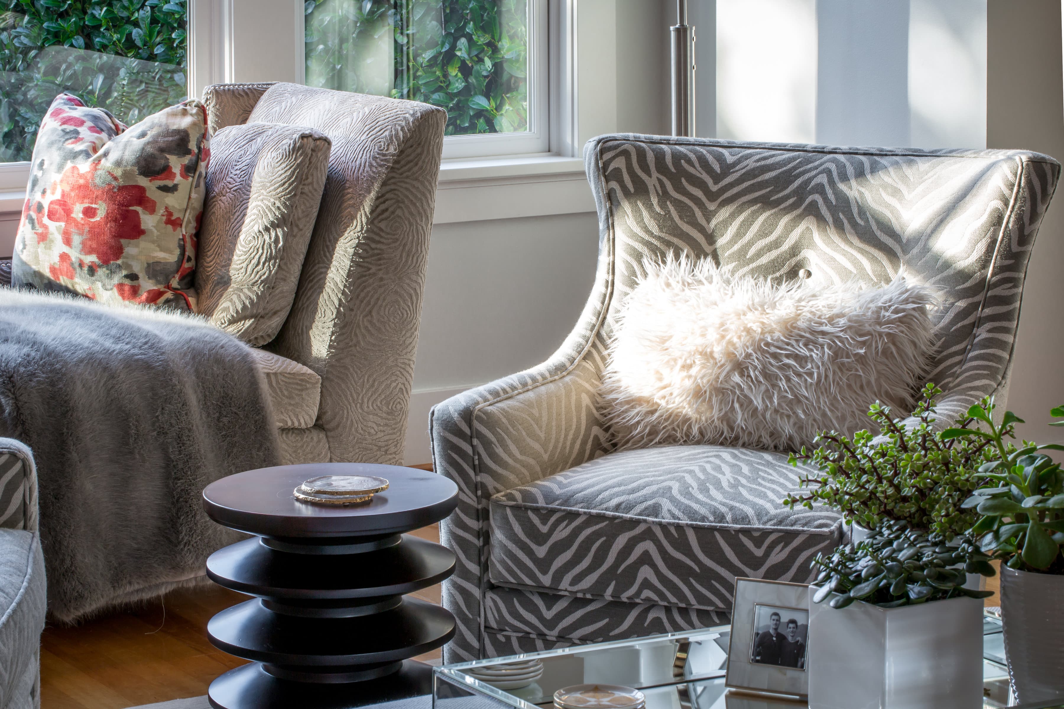 GLAMOROUS ELEGANCE interior design project in Mercer Island, Washington photo 4