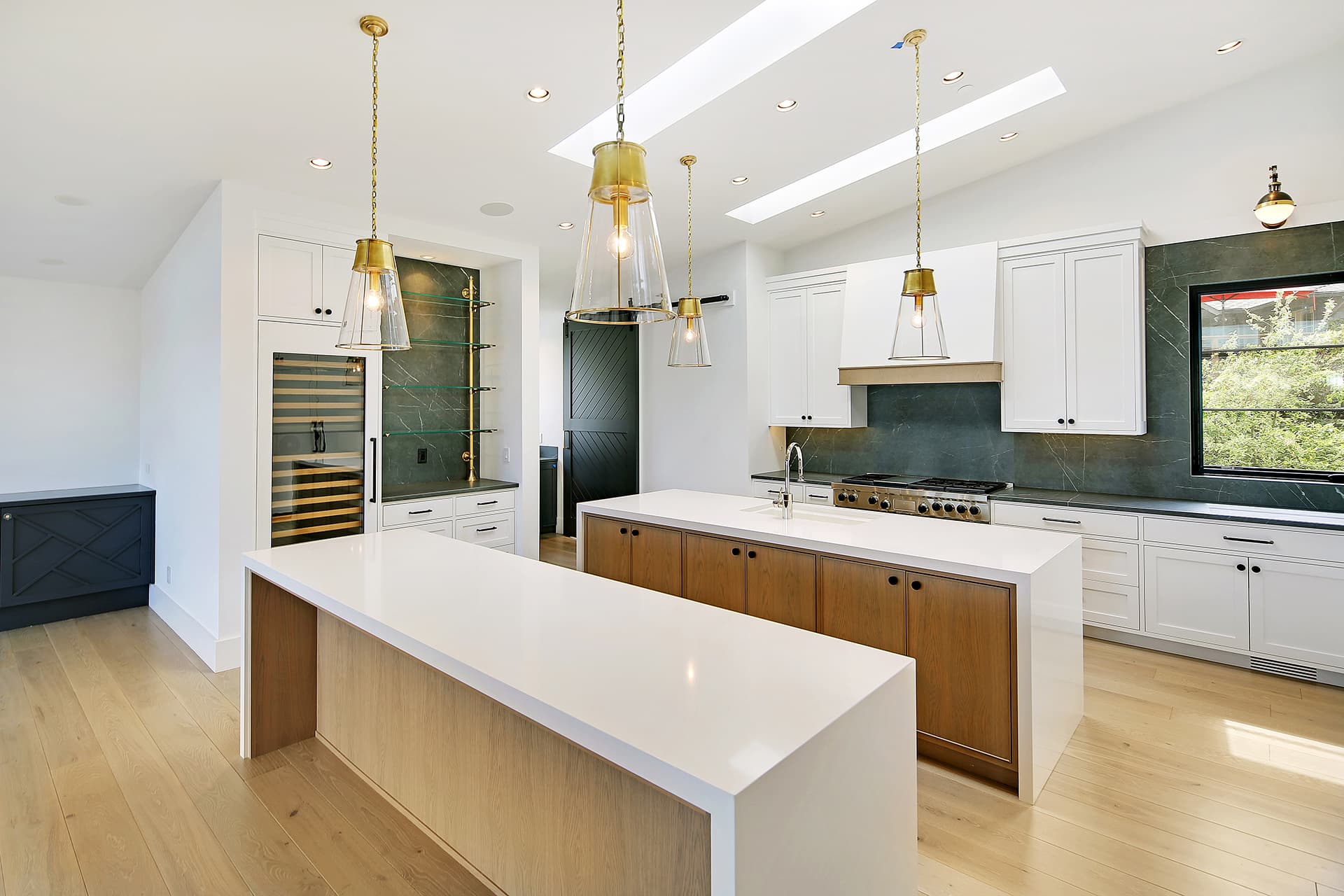 WATER'S EDGE interior design project in Mercer Island, Washington photo 5