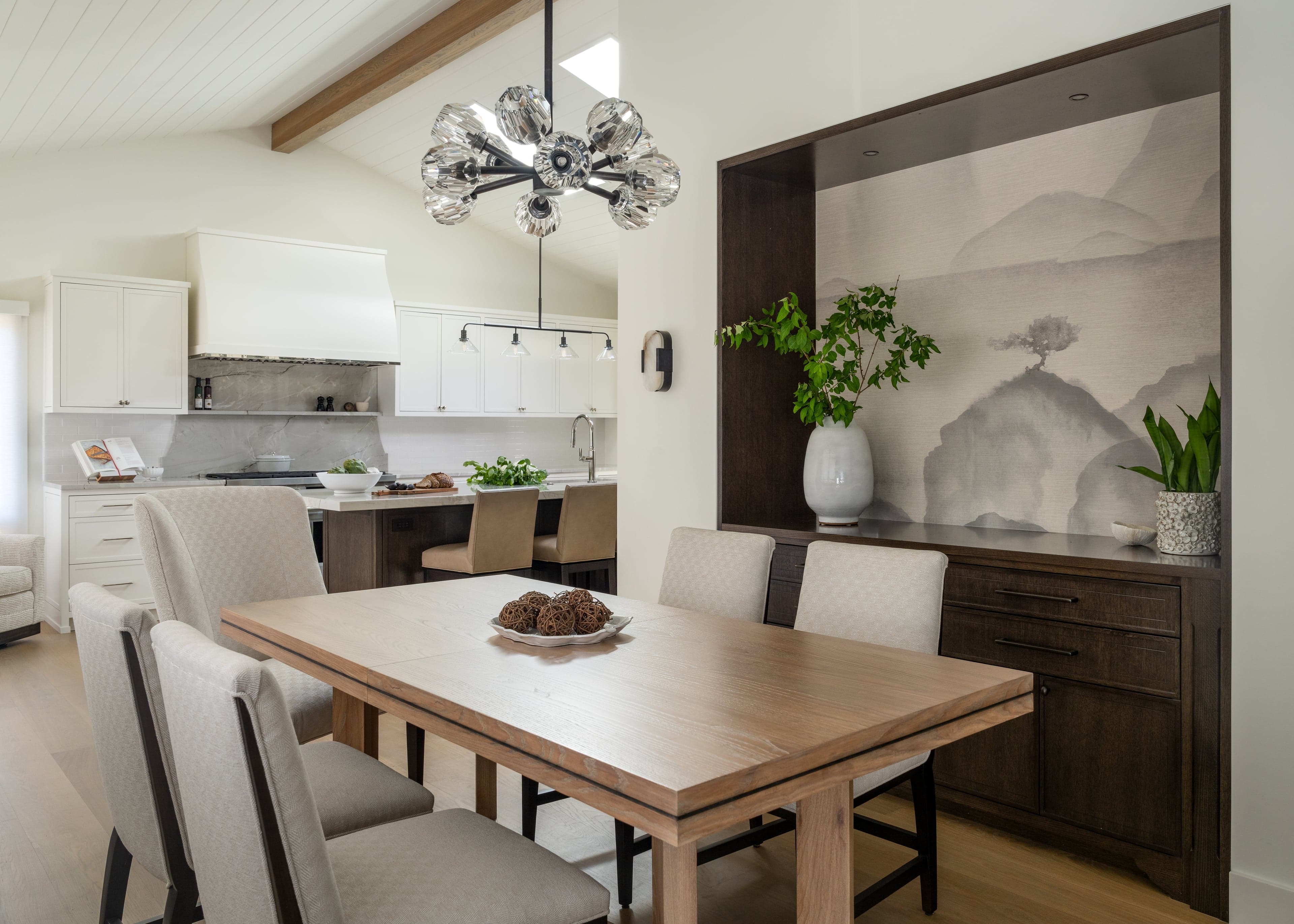 MERCER HEIGHTS interior design project in Mercer Island, Washington photo 8