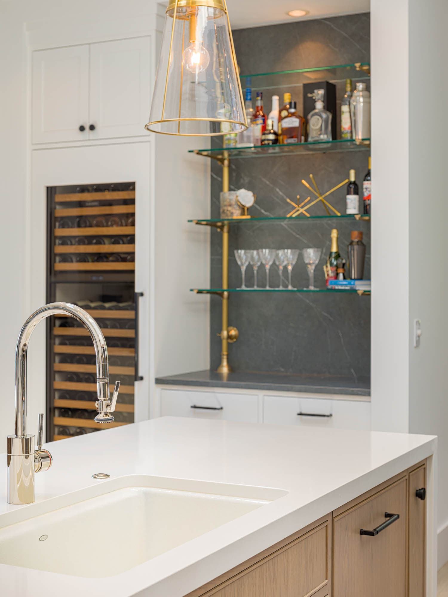 WATER'S EDGE interior design project in Mercer Island, Washington photo 8