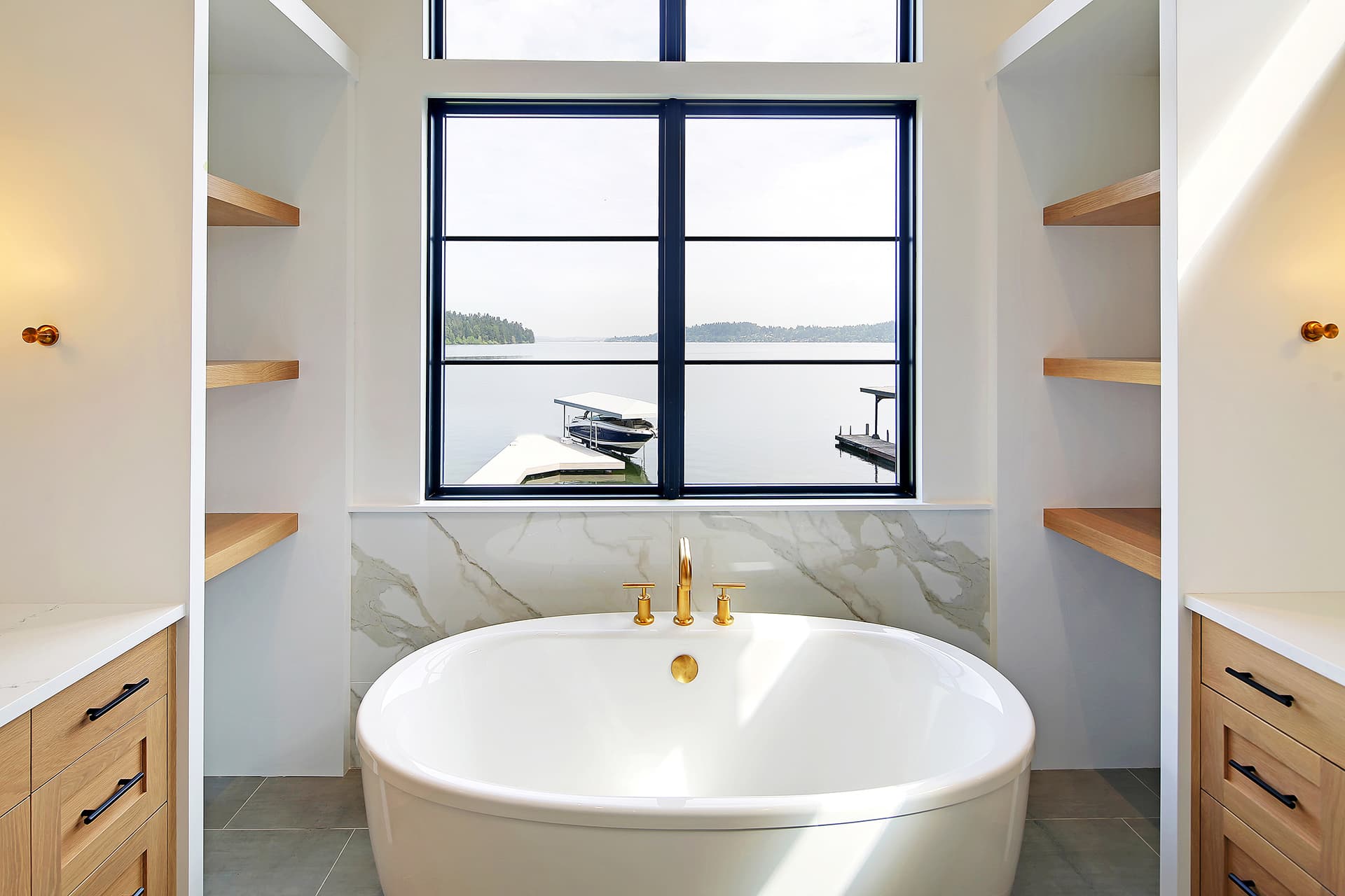 WATER'S EDGE interior design project in Mercer Island, Washington photo 11