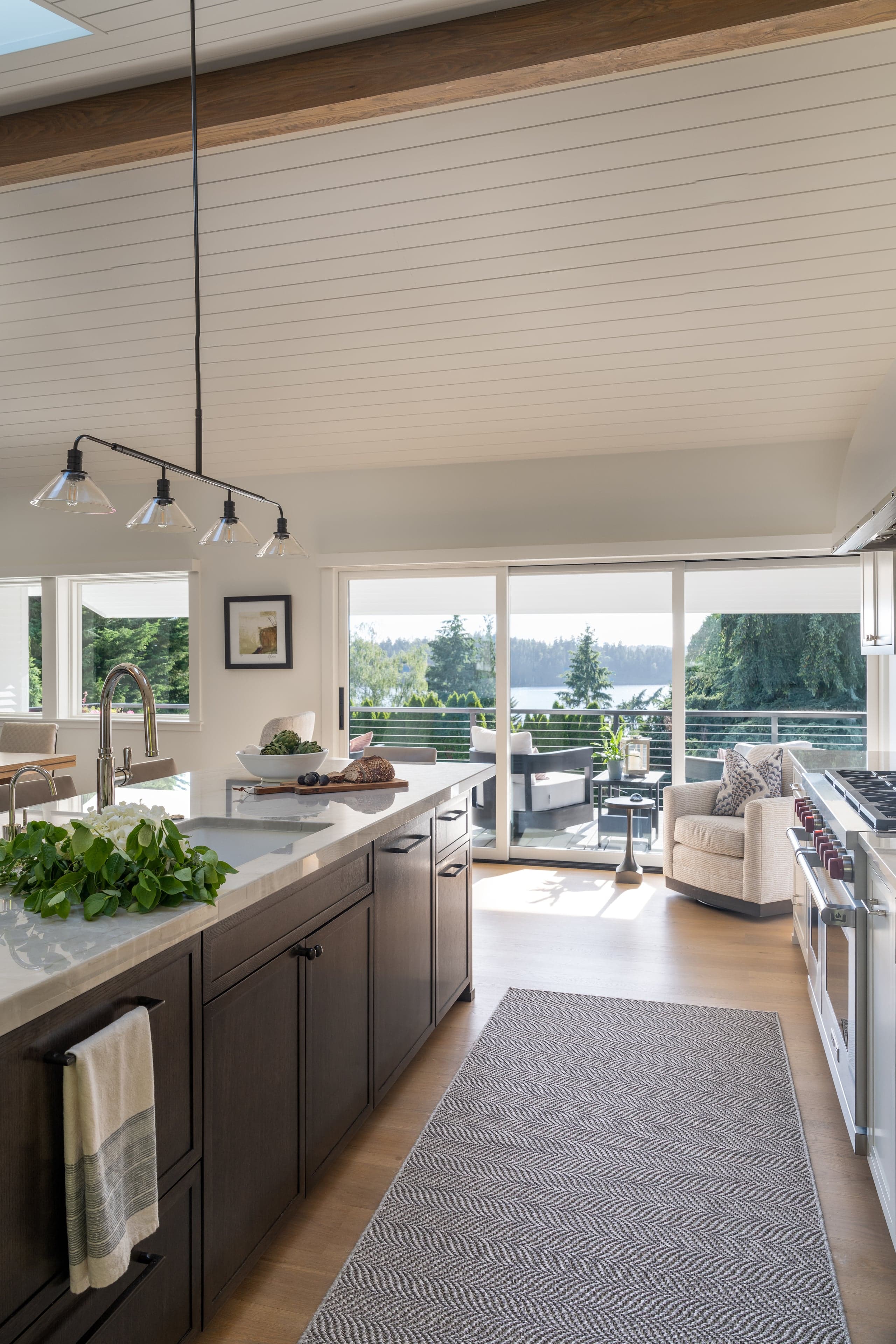 MERCER HEIGHTS interior design project in Mercer Island, Washington photo 12