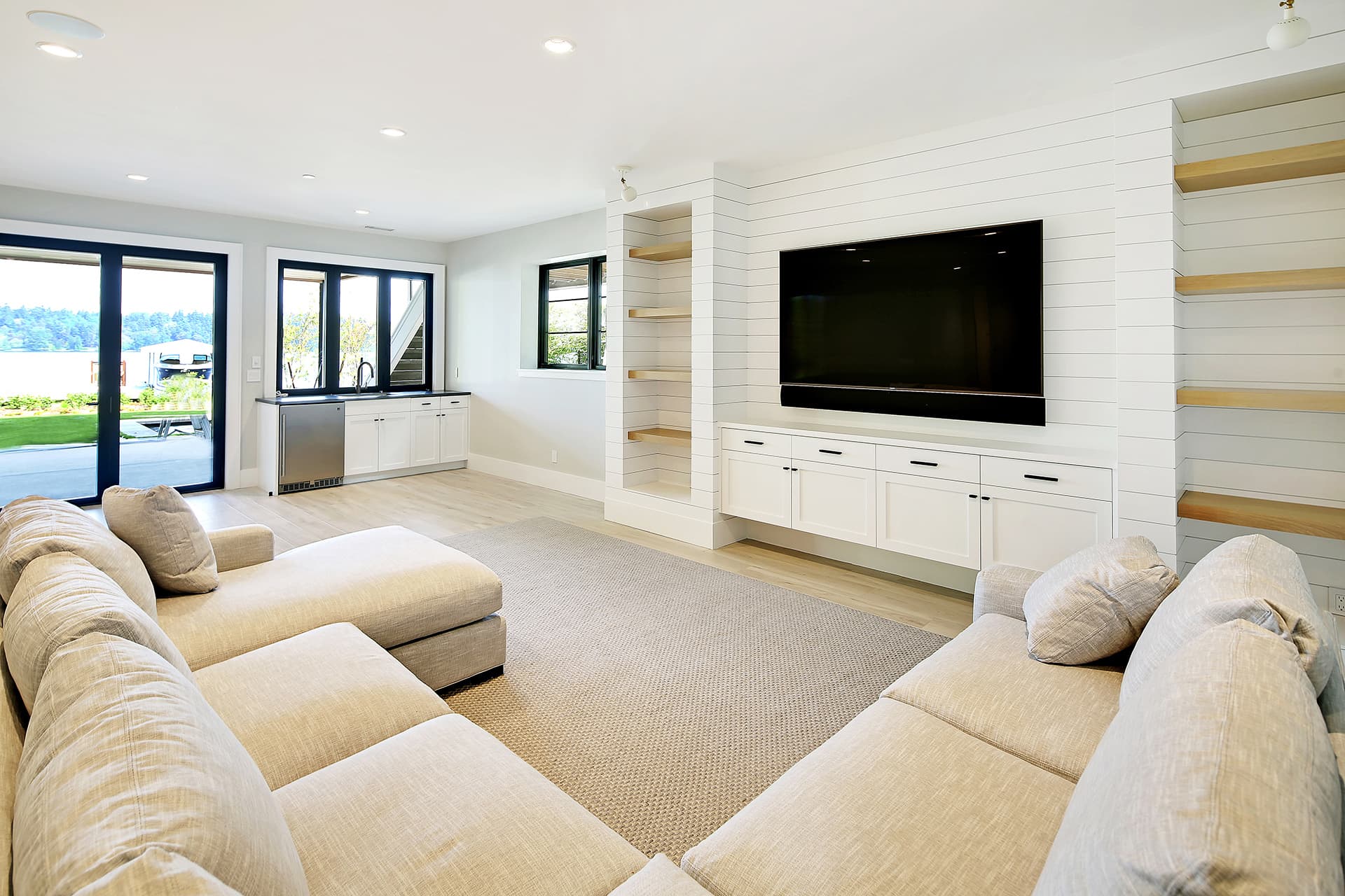 WATER'S EDGE interior design project in Mercer Island, Washington photo 12