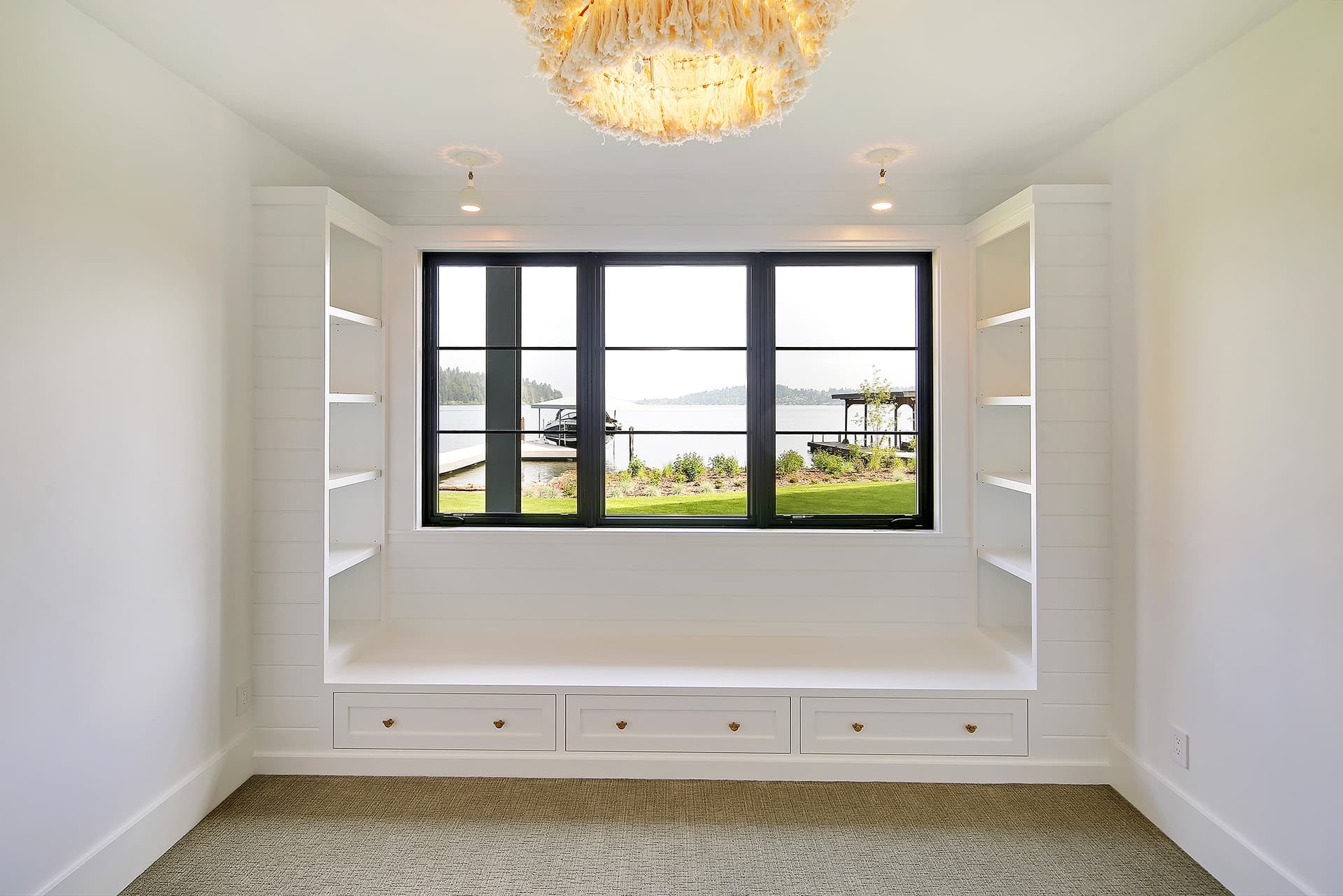 WATER'S EDGE interior design project in Mercer Island, Washington photo 13