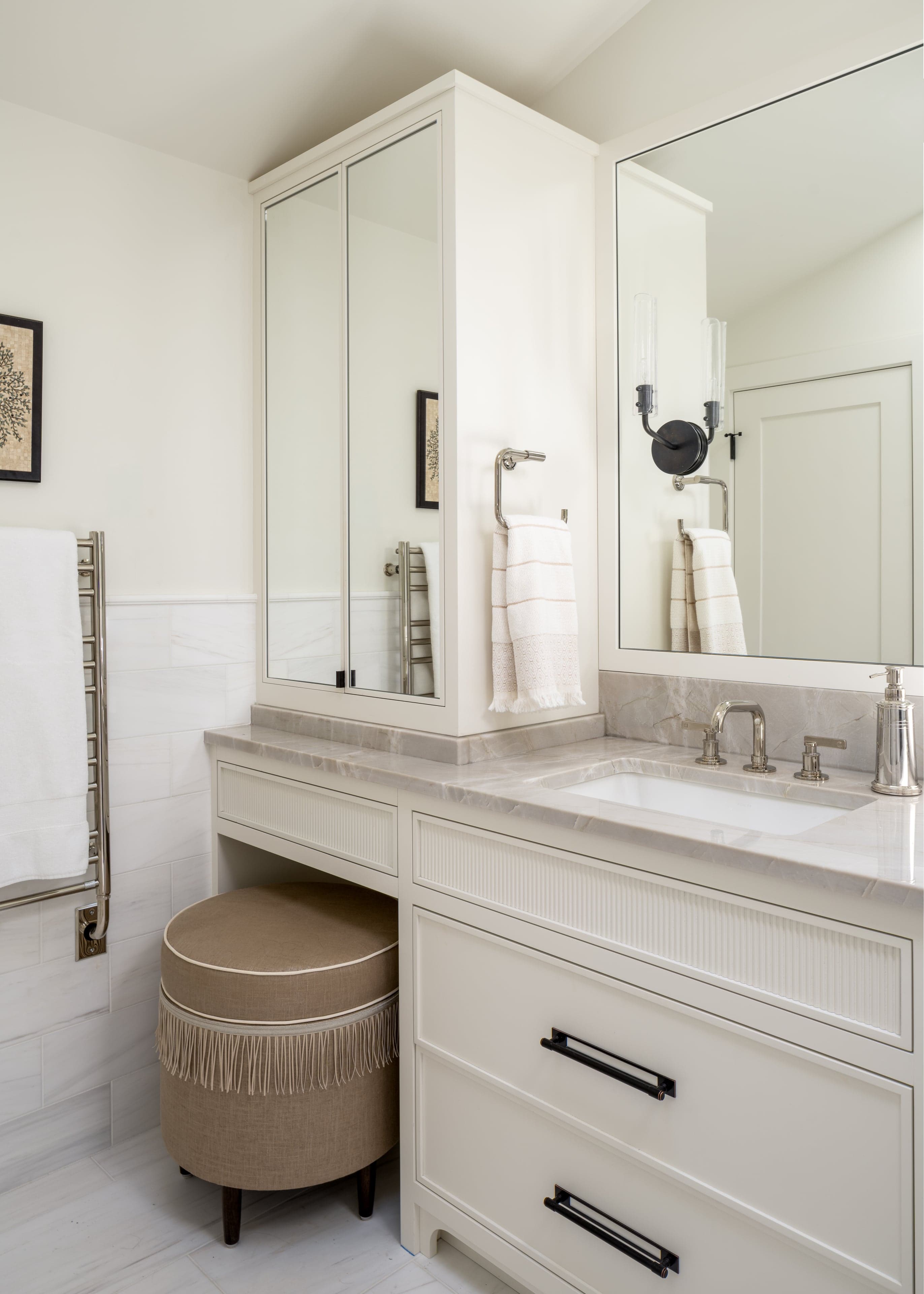 MERCER HEIGHTS interior design project in Mercer Island, Washington photo 18