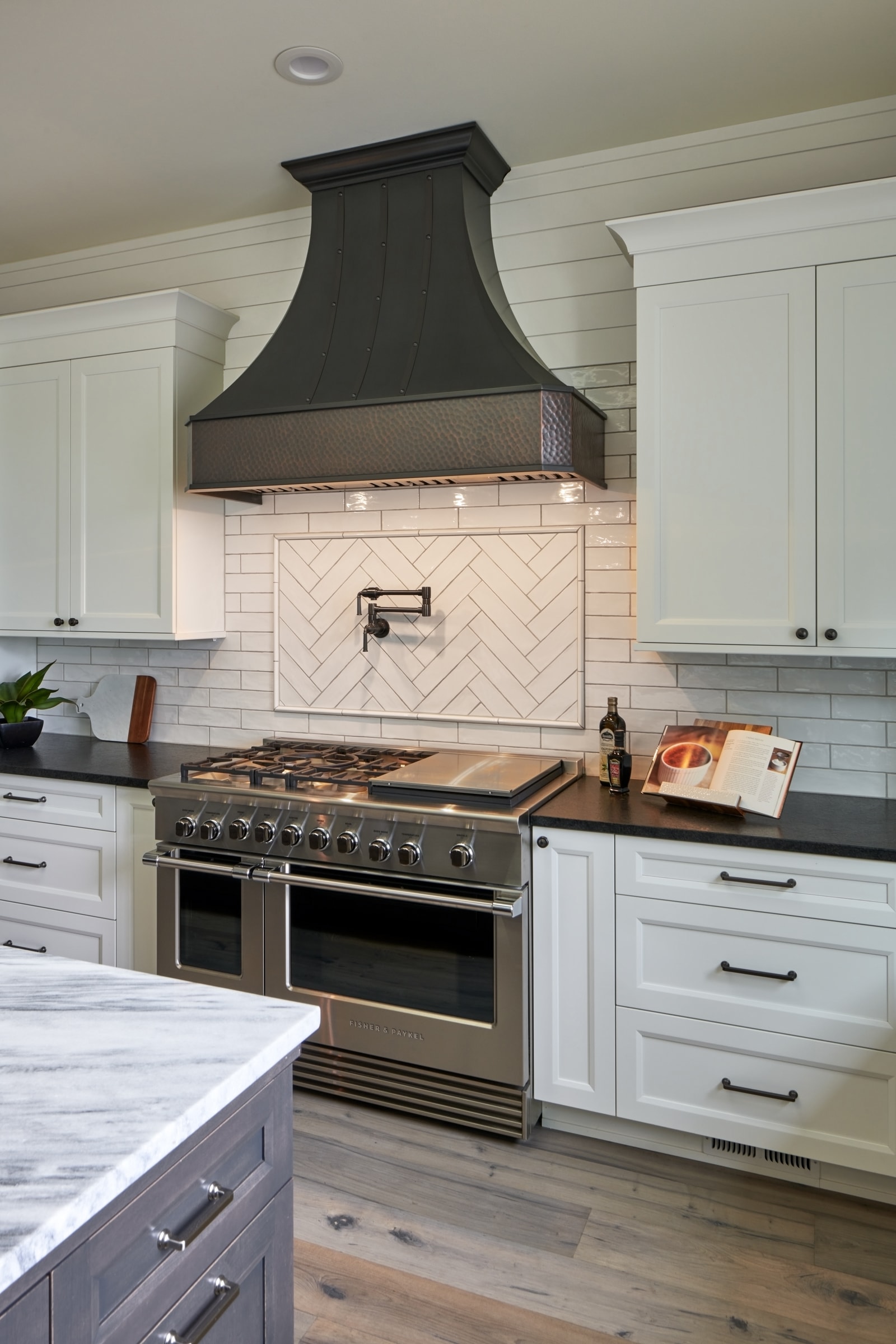 LICORICE MODERN FARMHOUSE interior design project in Seattle, Washington photo 5